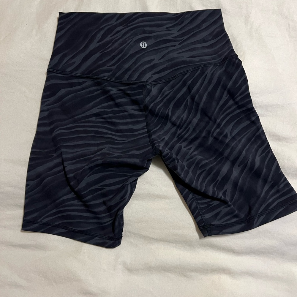 Align short, long, size 8